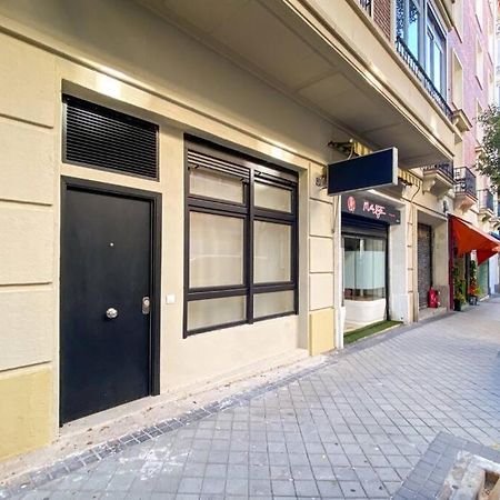 Oasis Urbano En El Corazon Financiero / Castellana Madri Exterior foto