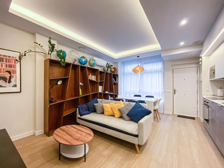 Oasis Urbano En El Corazon Financiero / Castellana Madri Exterior foto