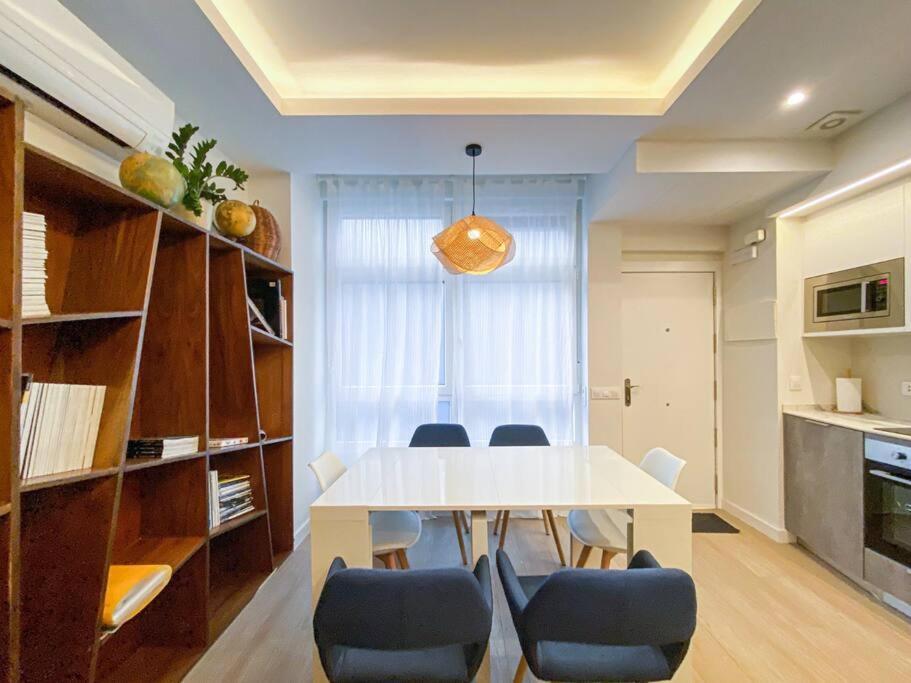 Oasis Urbano En El Corazon Financiero / Castellana Madri Exterior foto